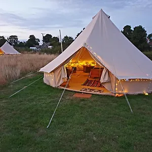 6 Guests - Bell Tent - Wood Stove - Views Liverton